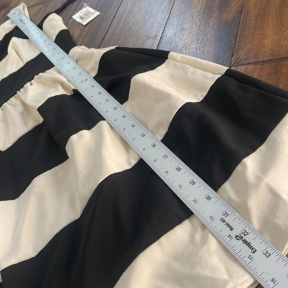 B. Darlin Midi flare dress beige & Black Size 7/8 - Picture 13 of 16
